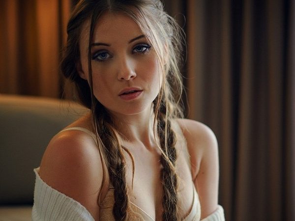 10 Best Online Dating Safety Tips - AmoLatina Scams, Amolatina, Amolatina.com, Amolatina Reviews, Online Dating
